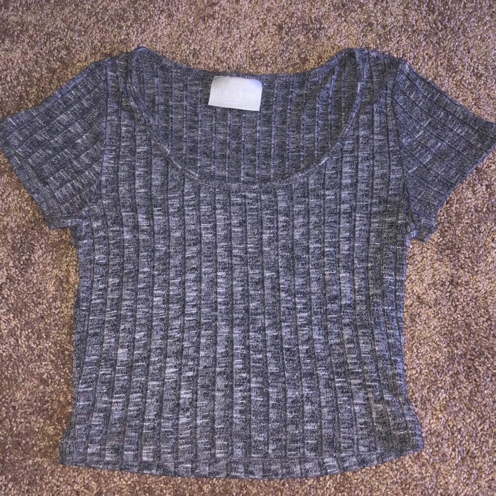 Nollie - Small crop top
